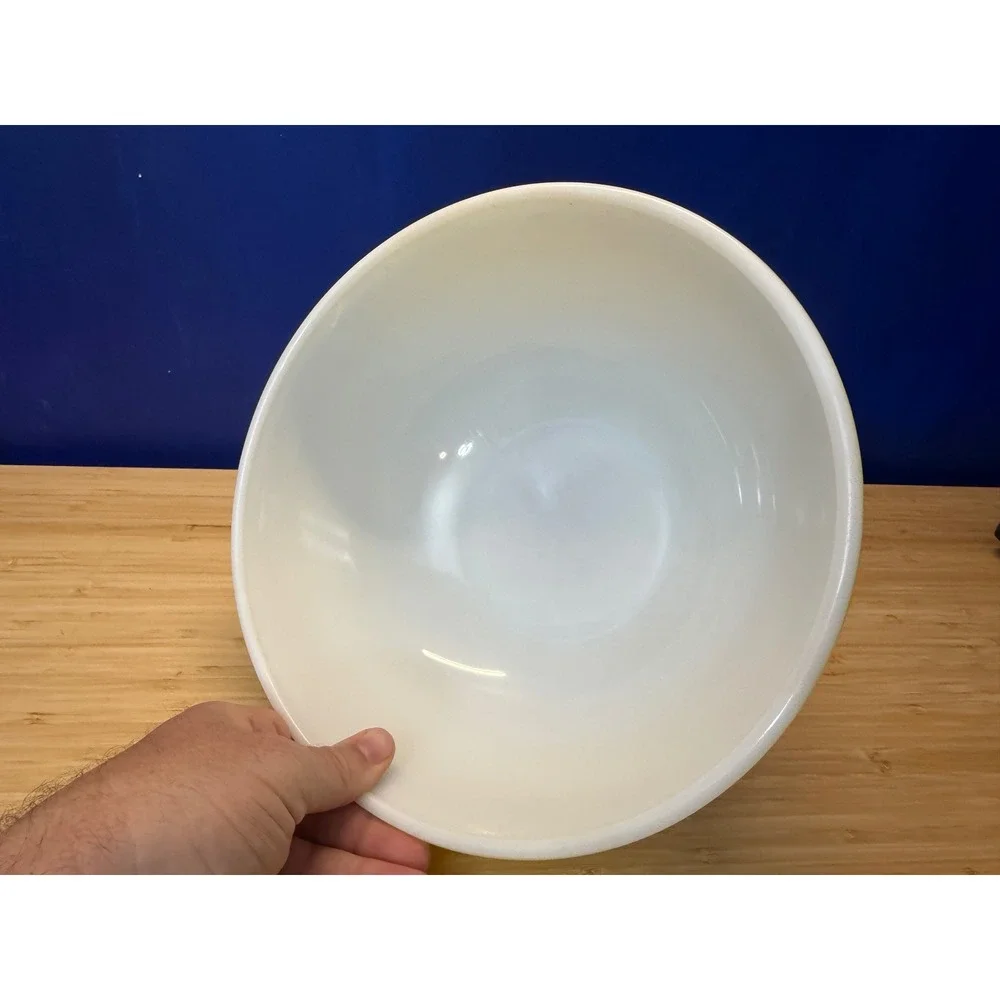 Vintage Pyrex 404 Yellow Mixing Bowl 4 Quart Primary Colors Opal Glass USA Made